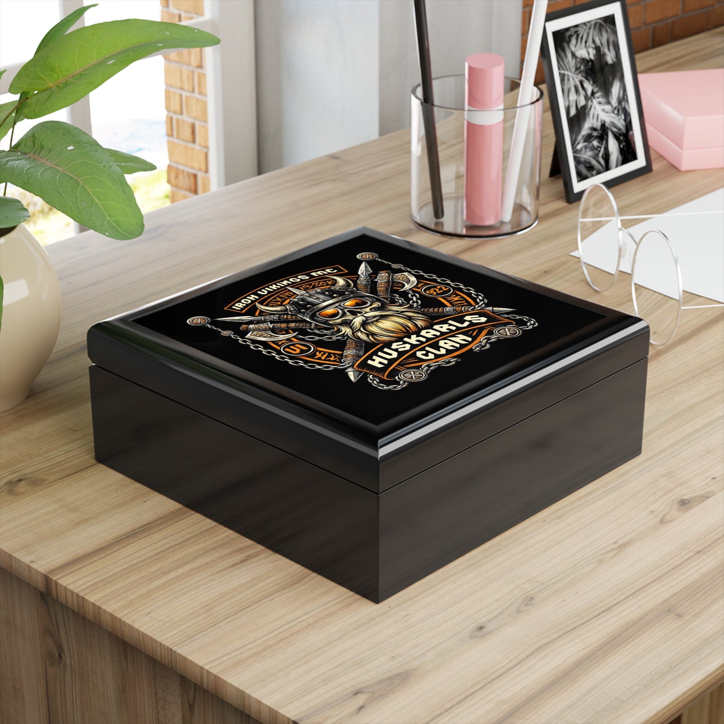 Huskarls Clan Jewelry Box